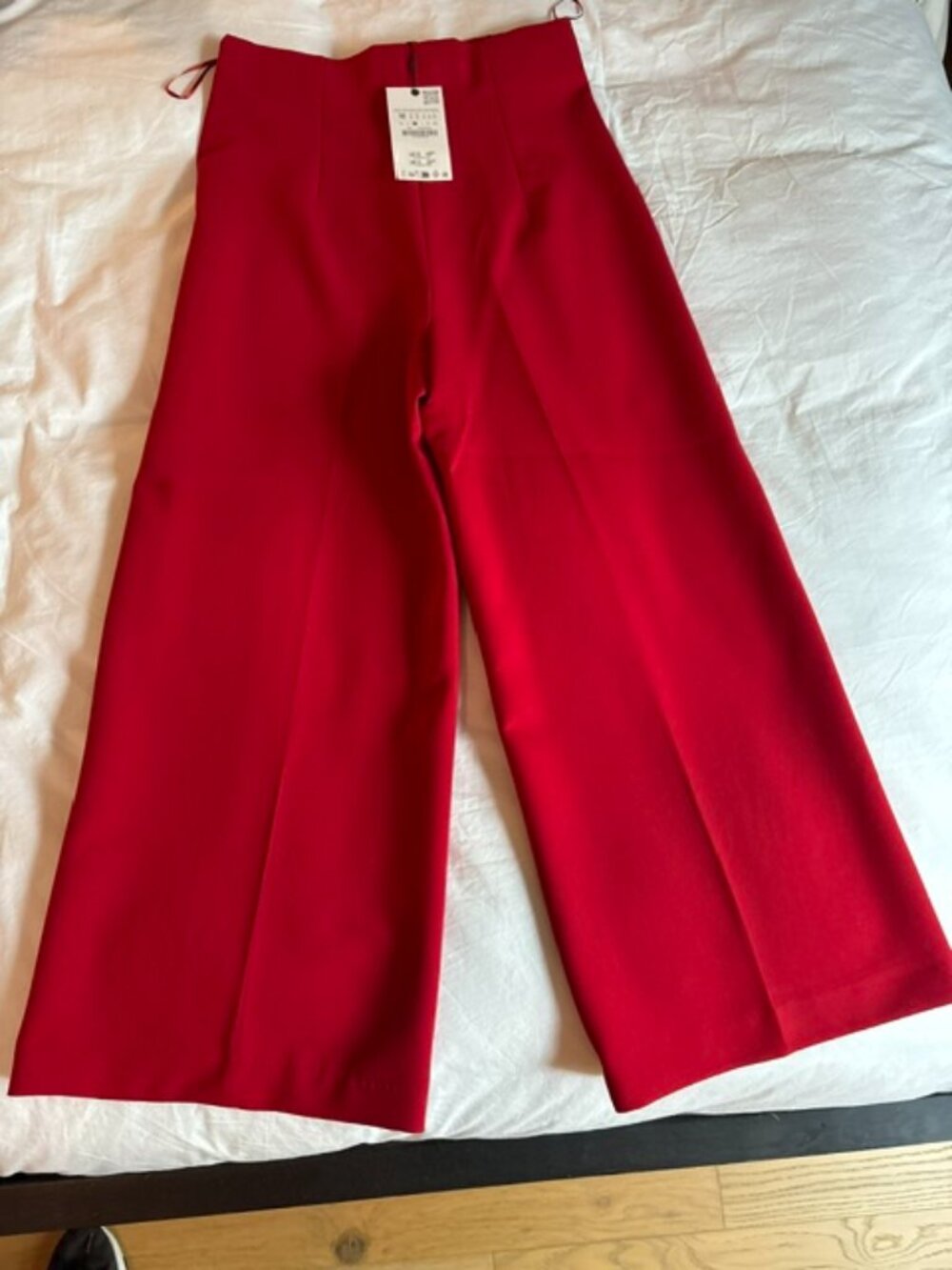 NWT Zara Red High Waisted Slacks Size Medium - Picture 2 of 5